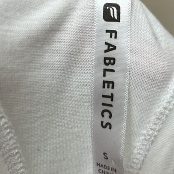 Fabletics Black & White Striped Racerback Tank Size Small NWT - Picture 6 of 9